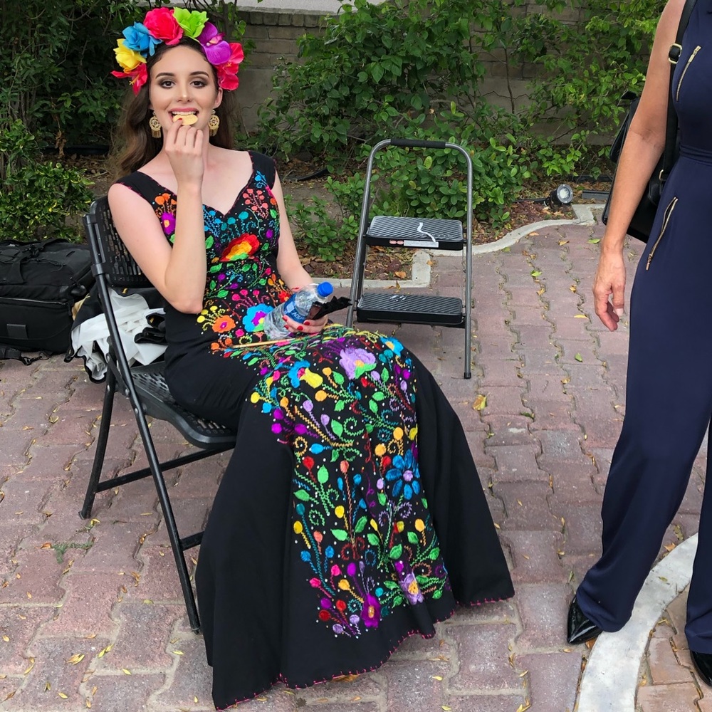 Paloma Negra Formal Dress - Made to order - Picture 5 of 8